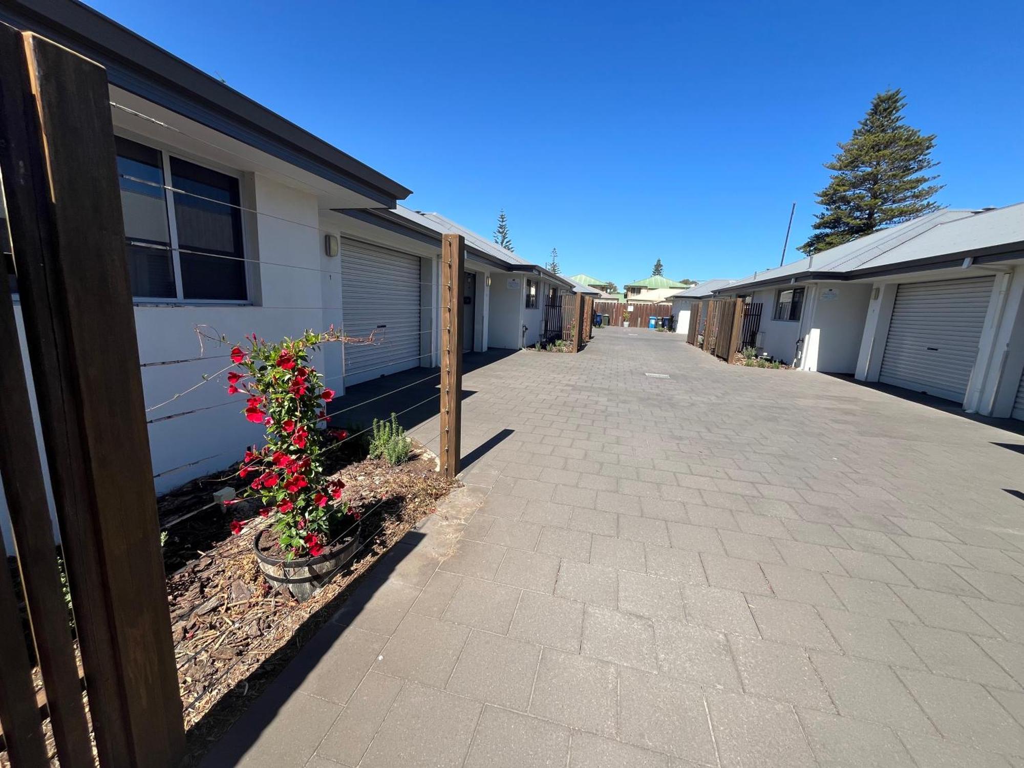 Clearwater Motel Apartments Esperance Buitenkant foto