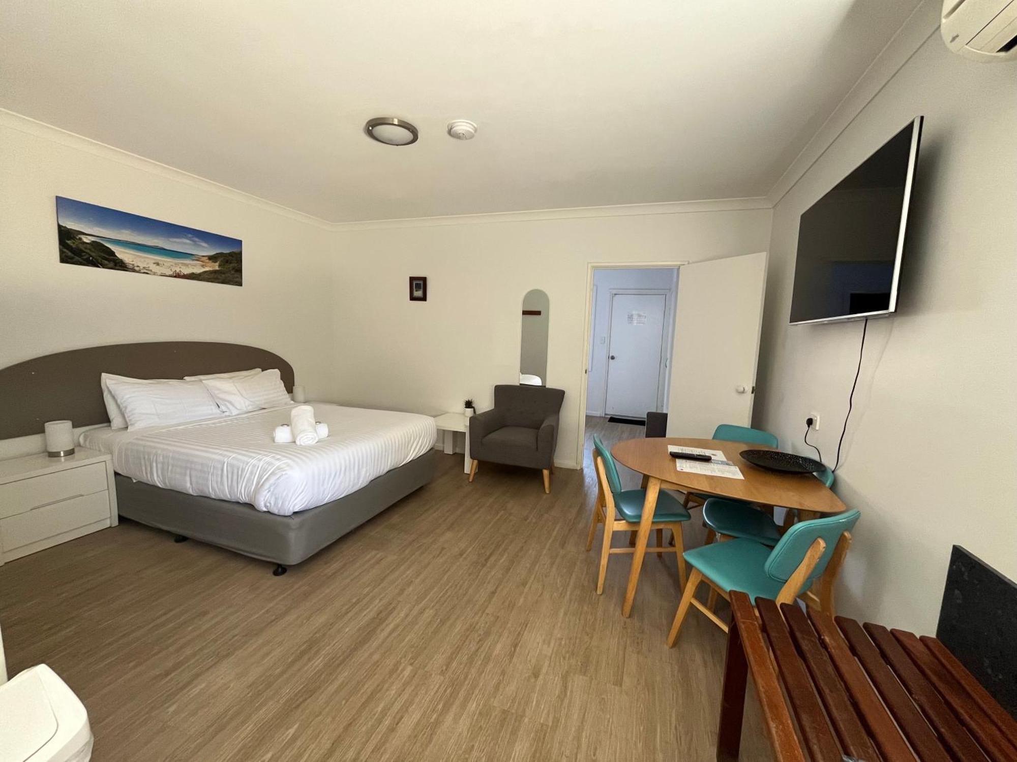 Clearwater Motel Apartments Esperance Buitenkant foto