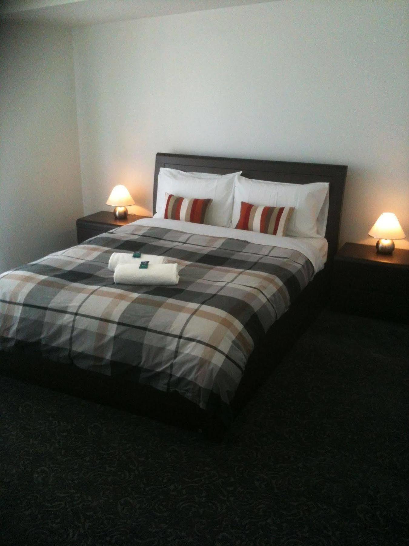 Clearwater Motel Apartments Esperance Buitenkant foto